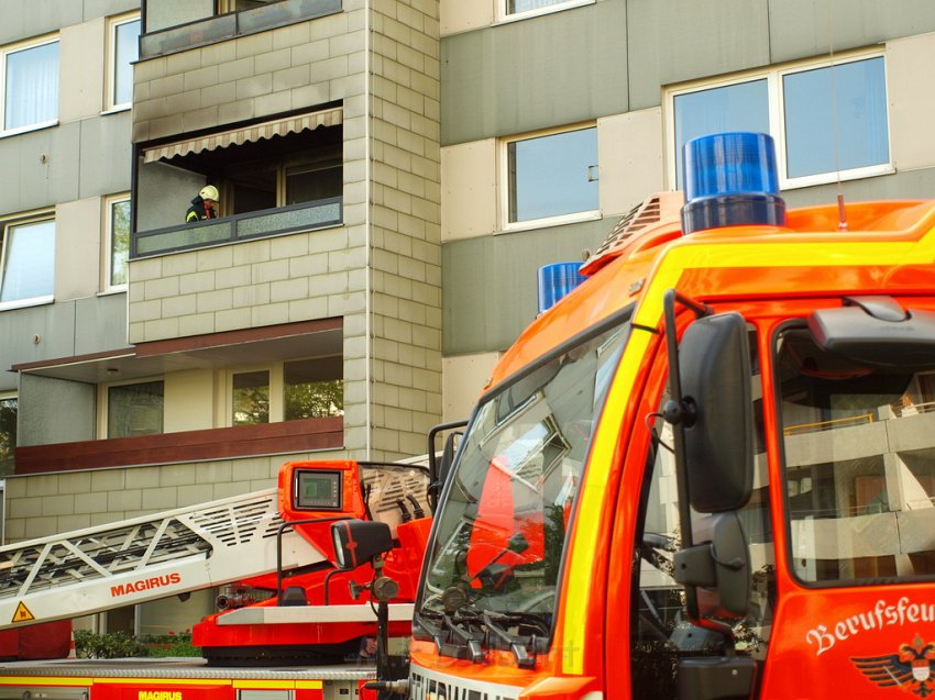 Feuer Balkon Koeln Brueck Europaring P36.JPG